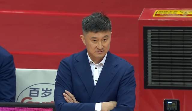 上海险阴沟翻船，广东重回前4，广厦稳住第2，山东下滑，辽宁憋屈